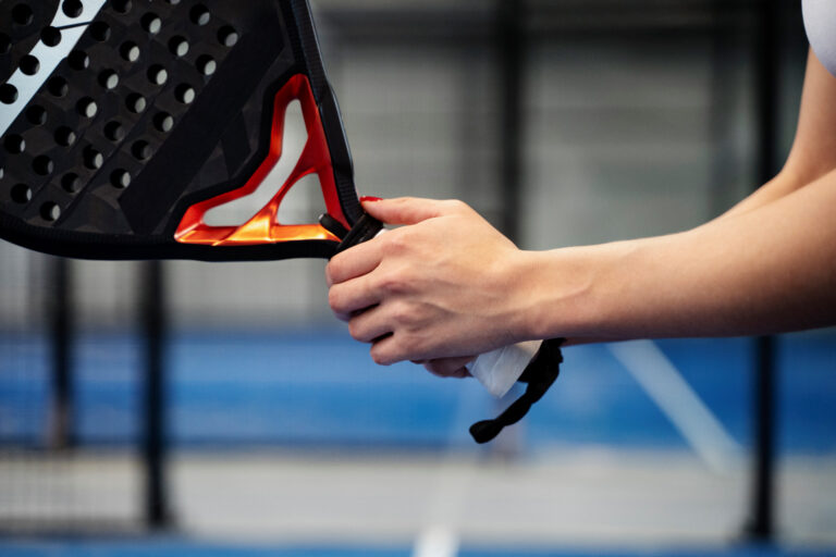 raquette femme padel